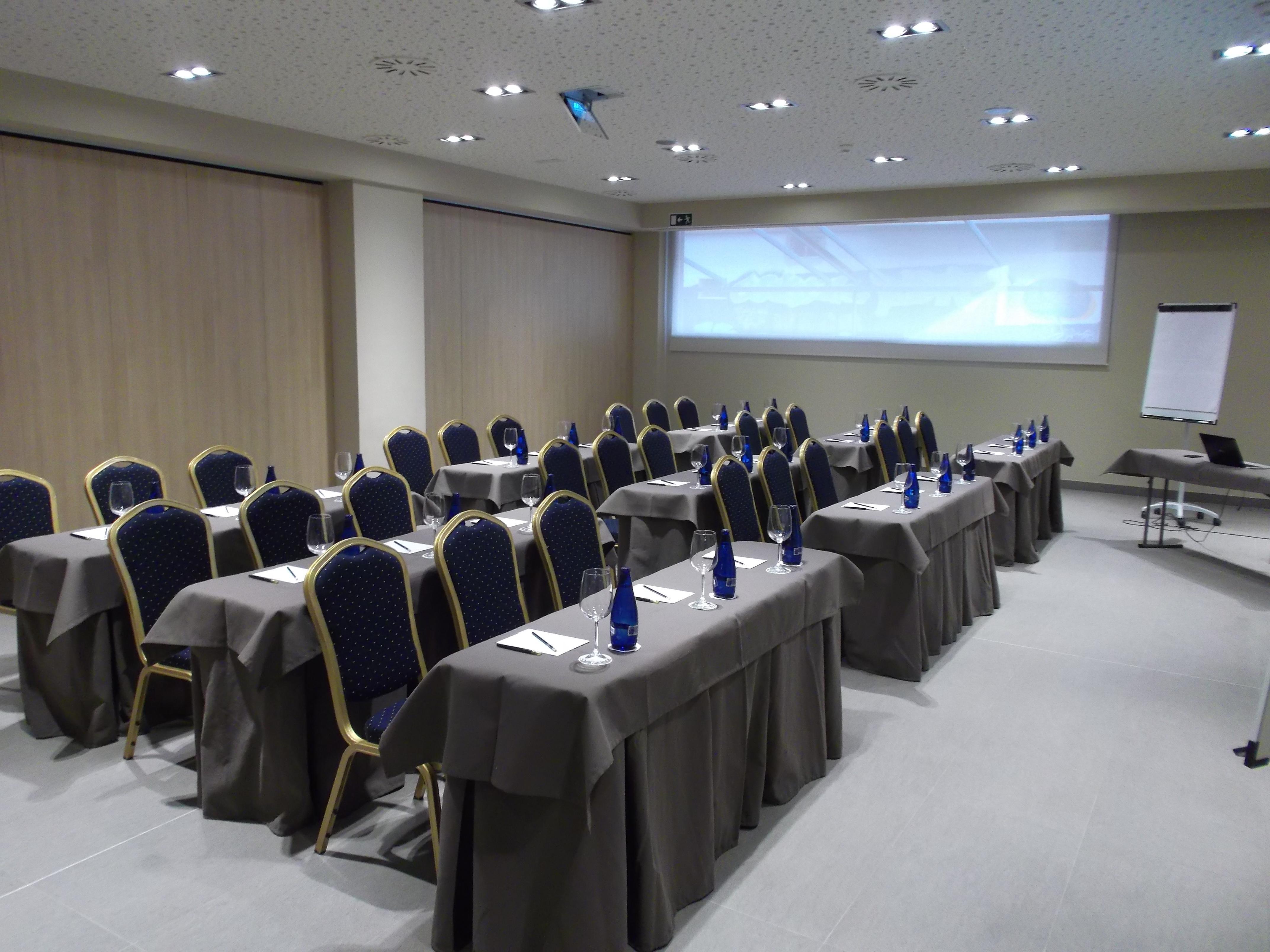 Sercotel Ciudad De Miranda Миранда де Ебро Екстериор снимка