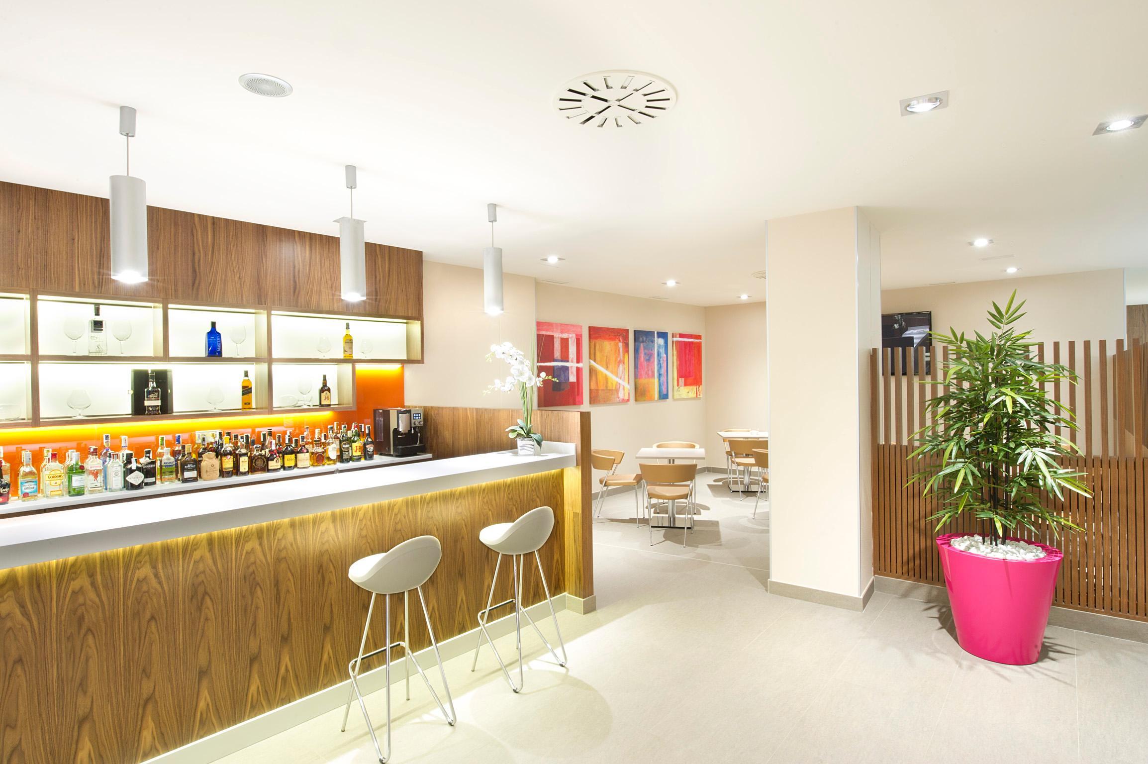 Sercotel Ciudad De Miranda Миранда де Ебро Екстериор снимка
