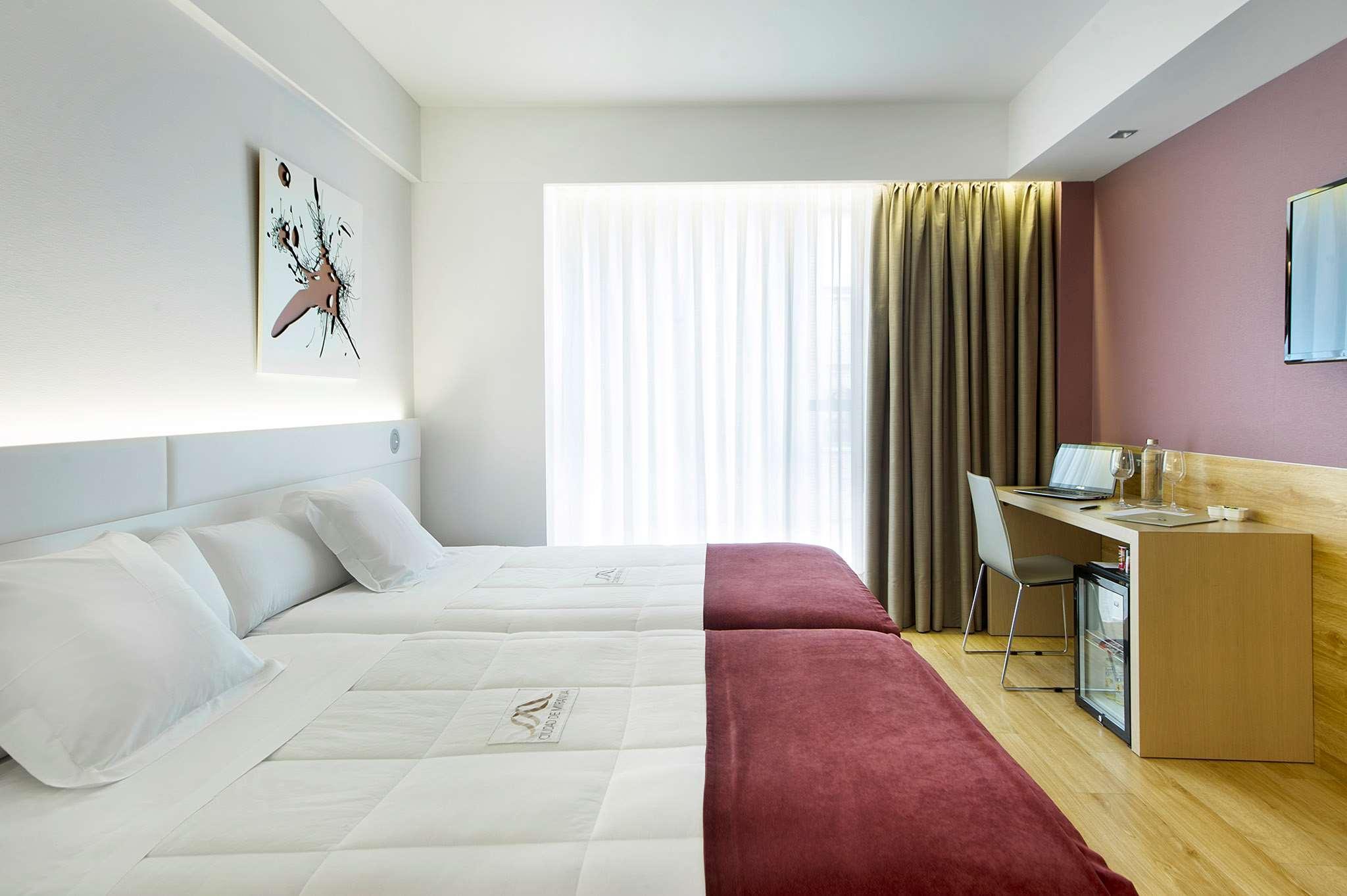 Sercotel Ciudad De Miranda Миранда де Ебро Екстериор снимка